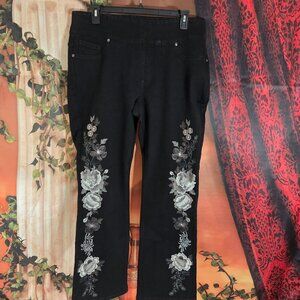 NWOT DG2 by Diane Gilman Sz 1XT Black Floral Embroidered Virtual Stretch Jegging